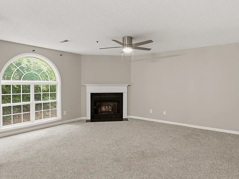 123 Ivy Glen Ct — Photo 10