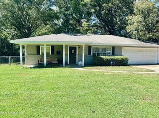 525 Magnolia Rd, Clinton, MS 39056