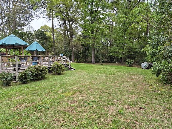 5th image of 2600 Evans Dr
