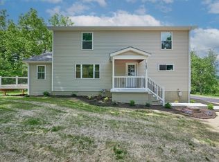 162 Foxwood Rd, Coraopolis, PA 15108