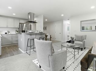 Colonial Heights, Edmonds, WA 98026