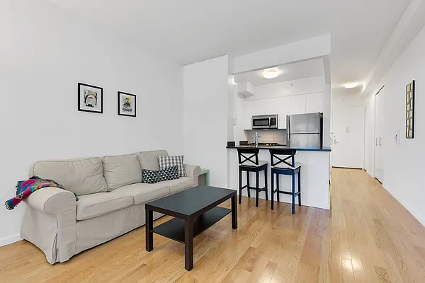 Rented by Cooper & Cooper Real Estate | media 1