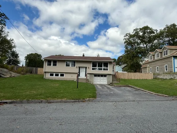 35 Greenhalge St, Worcester, MA 01604