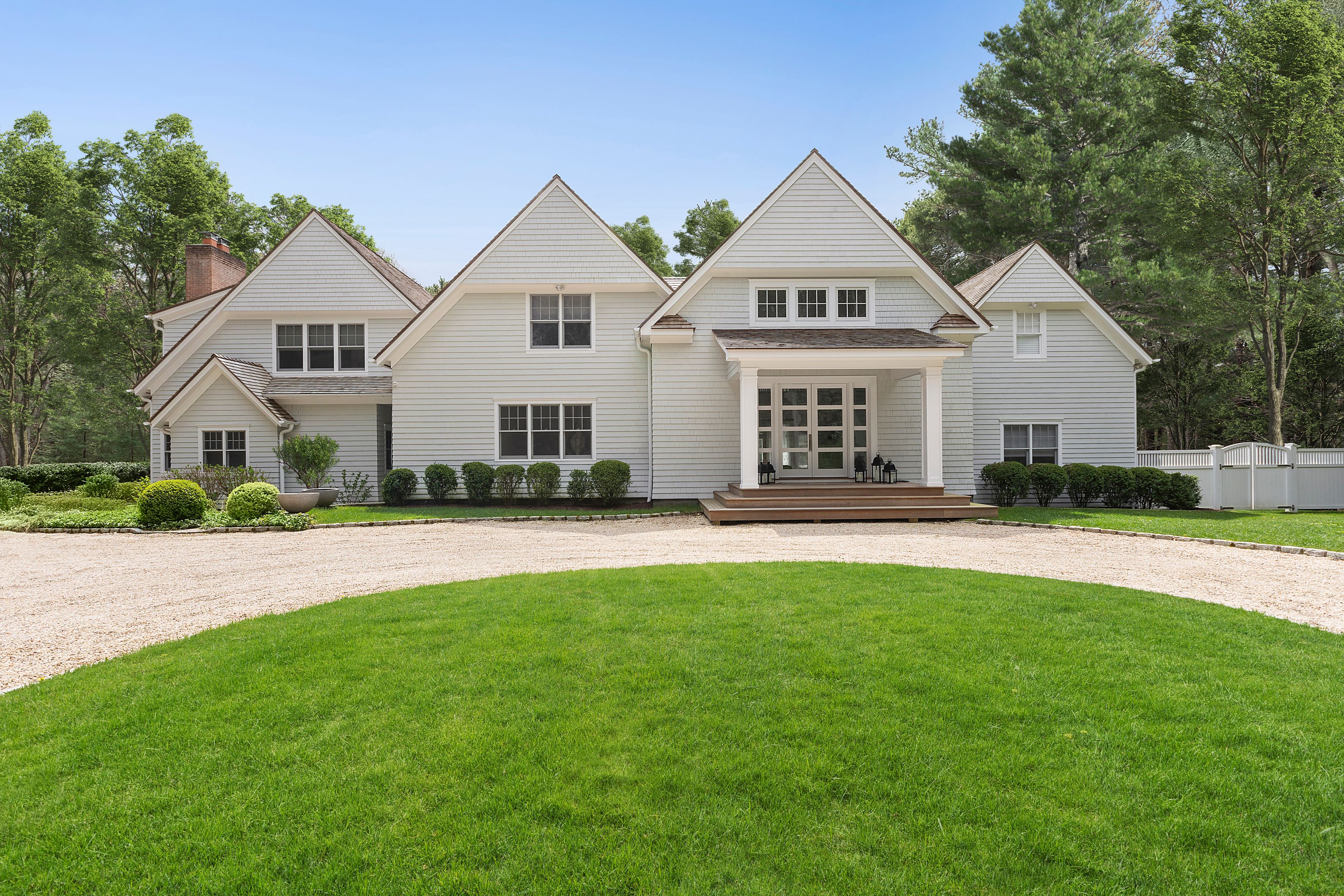 96 Bull Path, East Hampton, NY 11937 Out East