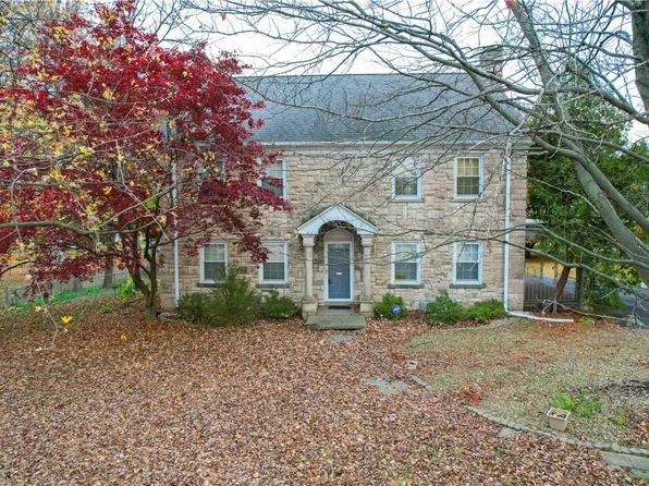 2205 N Vermilion St, Danville, IL 61832