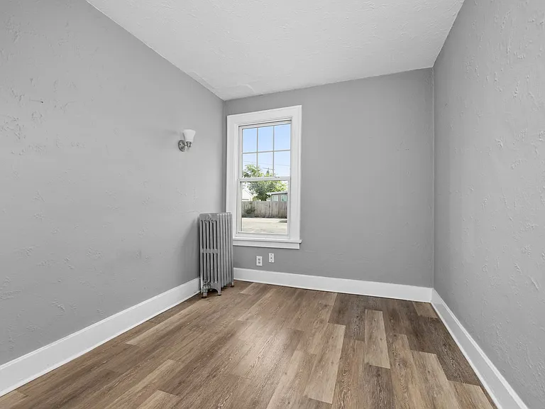 Colvin View Apartments — Photo 17