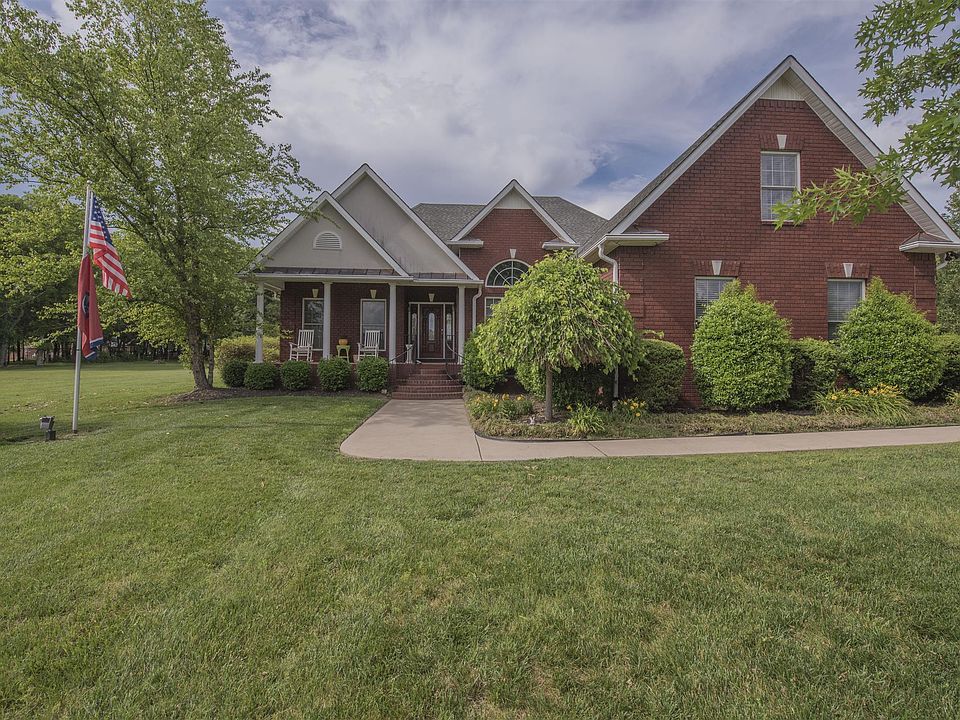 1st image of 208 Tenby Dr