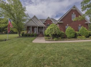 208 Tenby Dr, Murfreesboro, TN 37127