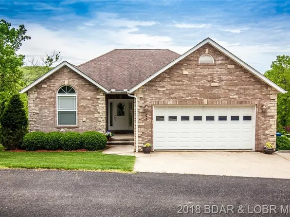 63 Lancelot Ct, Camdenton, MO 65020