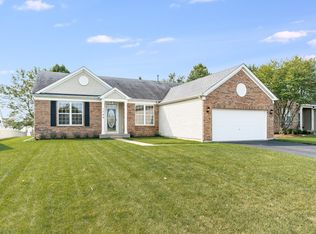 1709 Auburn Lakes Dr, Shorewood, IL