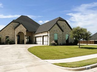 2201 Vanderbilt Dr, Weatherford, TX 76088