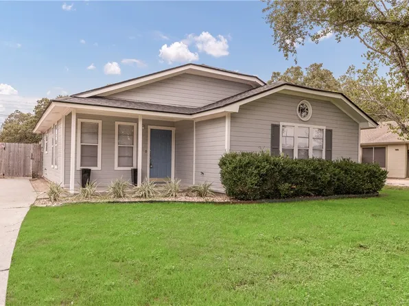 3410 Augusta Ct, Bryan, TX 77803