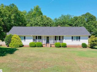 211 Pearson Rd, Woodruff, SC 29388