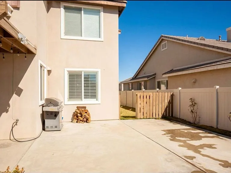 6882 Contes St — Photo 21
