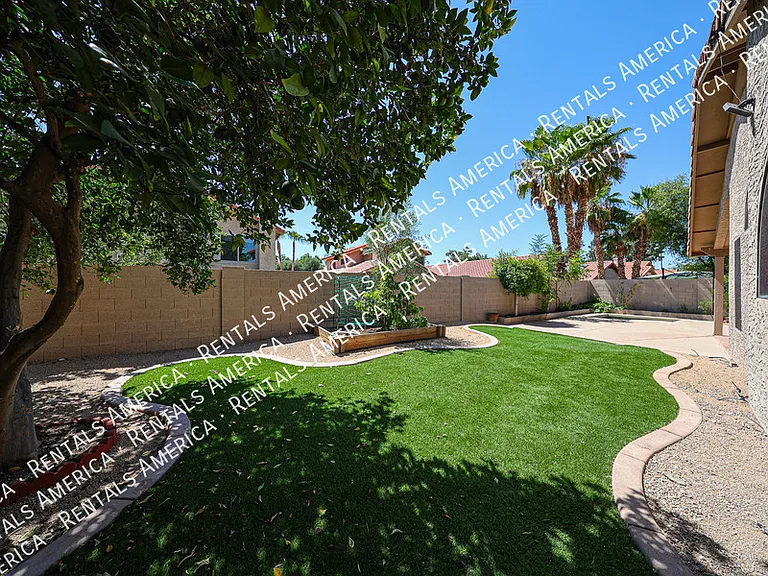 12704 N 89th Pl — Photo 56