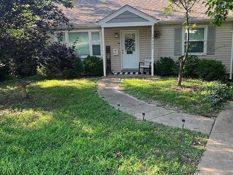10407 Big Bend Rd — Photo 1