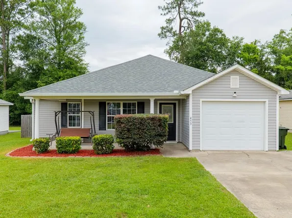 453 Bryson Cir, Hahira, GA 31632