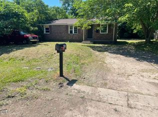 430 Adam St, Fayetteville, NC 28301