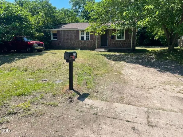 430 Adam St, Fayetteville, NC 28301
