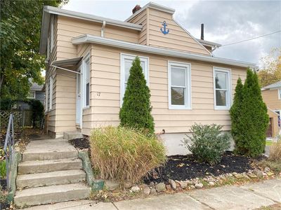 17 Lakeland Ave, Rochester, NY, 14612