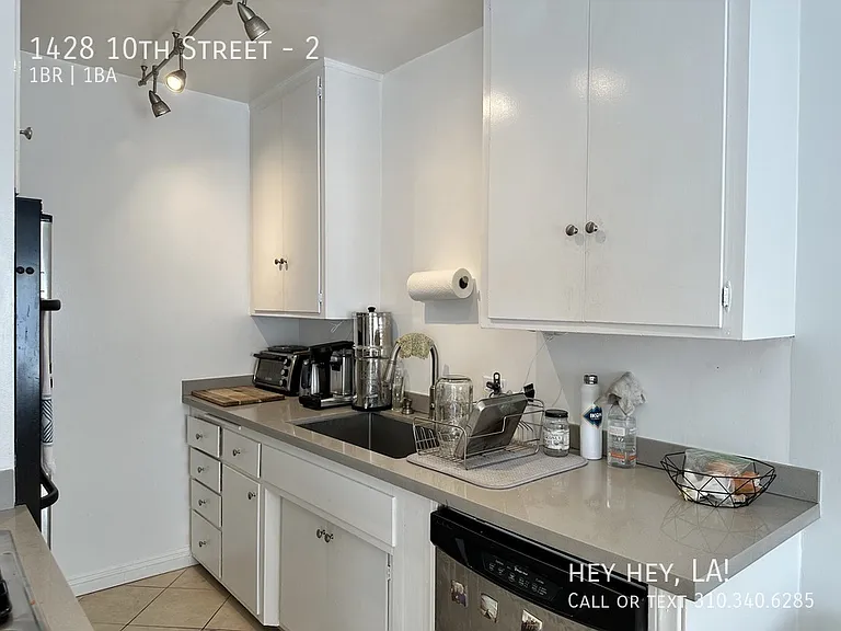 1428 10th St #2 — Photo 9