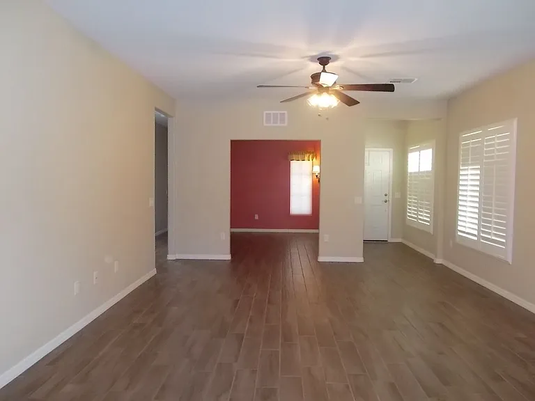 790 Country Grove Ln — Photo 5