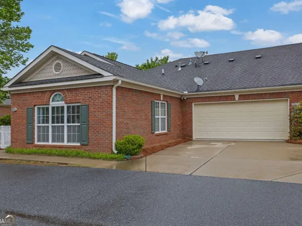 509 Sawnee Corners Dr, Cumming, GA 30040