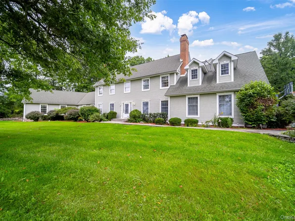 4 Fox Hollow Drive, Blooming Grove, NY 10914