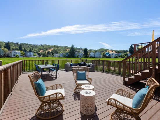 668 Santana Road, Novato, CA 94945