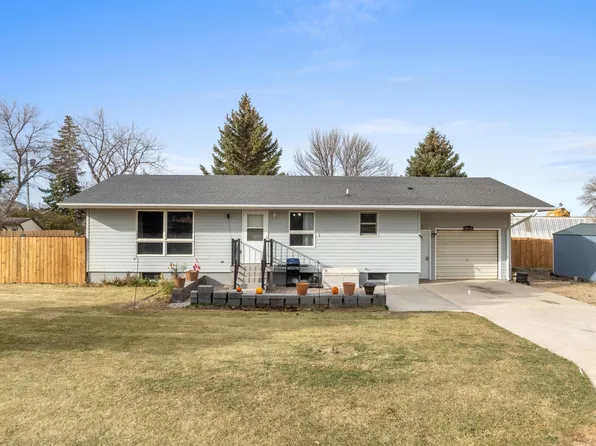 106 1/2 Oakley Dr, Glenburn, ND 58740