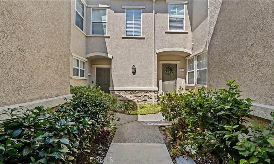 7353 Ellena W #5