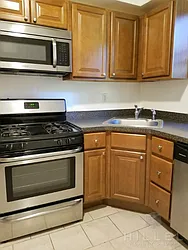Rented by Hillel Realty Group