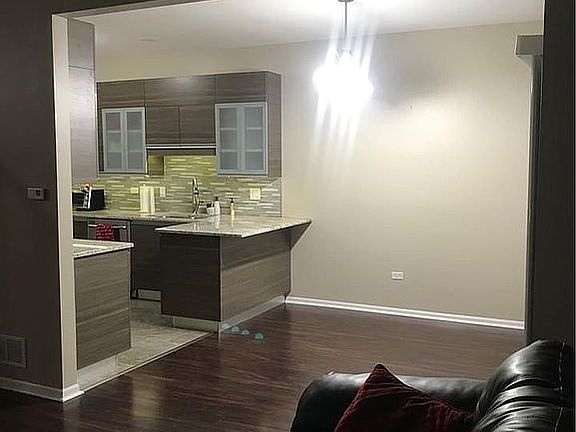 4th image of 8567 Scheer Dr