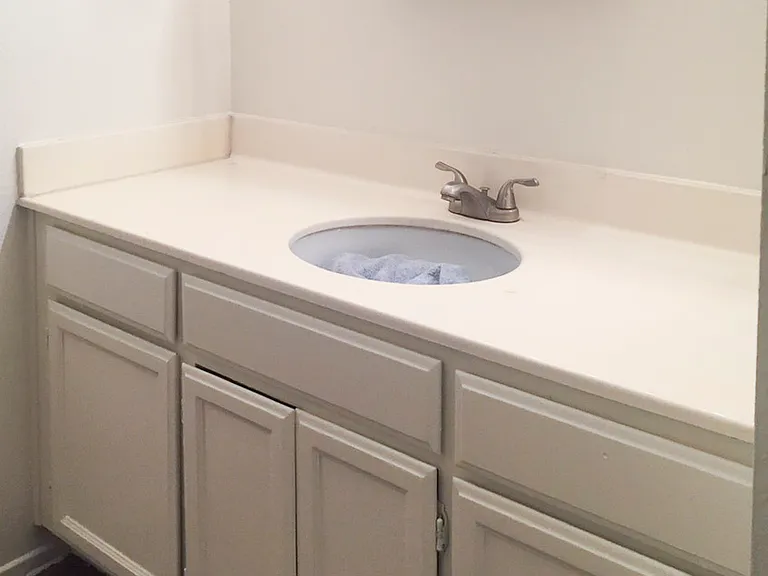 3735 Hollowglen Dr — Photo 8