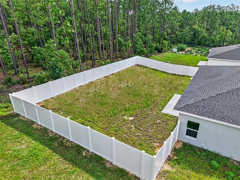 7883 SW 138th Street Rd — Photo 4