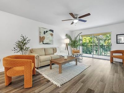 499 Forest Lakes Blvd #2-306, Naples, FL, 34105