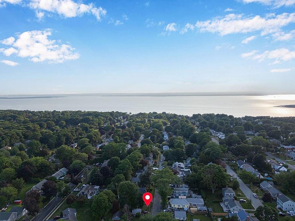 1st image of 128 Peck Ave