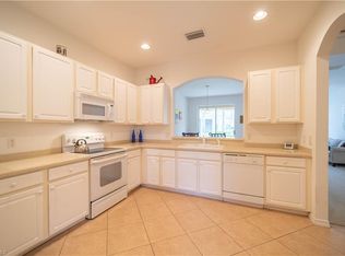 9723 Heatherstone Lake Ct UNIT 2, Estero, FL 33928