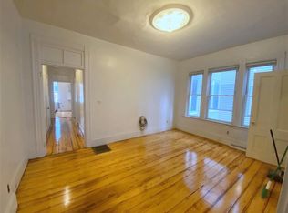 1423 Cambridge St #1L, Cambridge, MA 02139