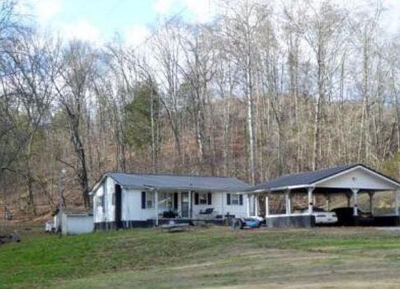2nd image of 1344 Old Highway 70 S
