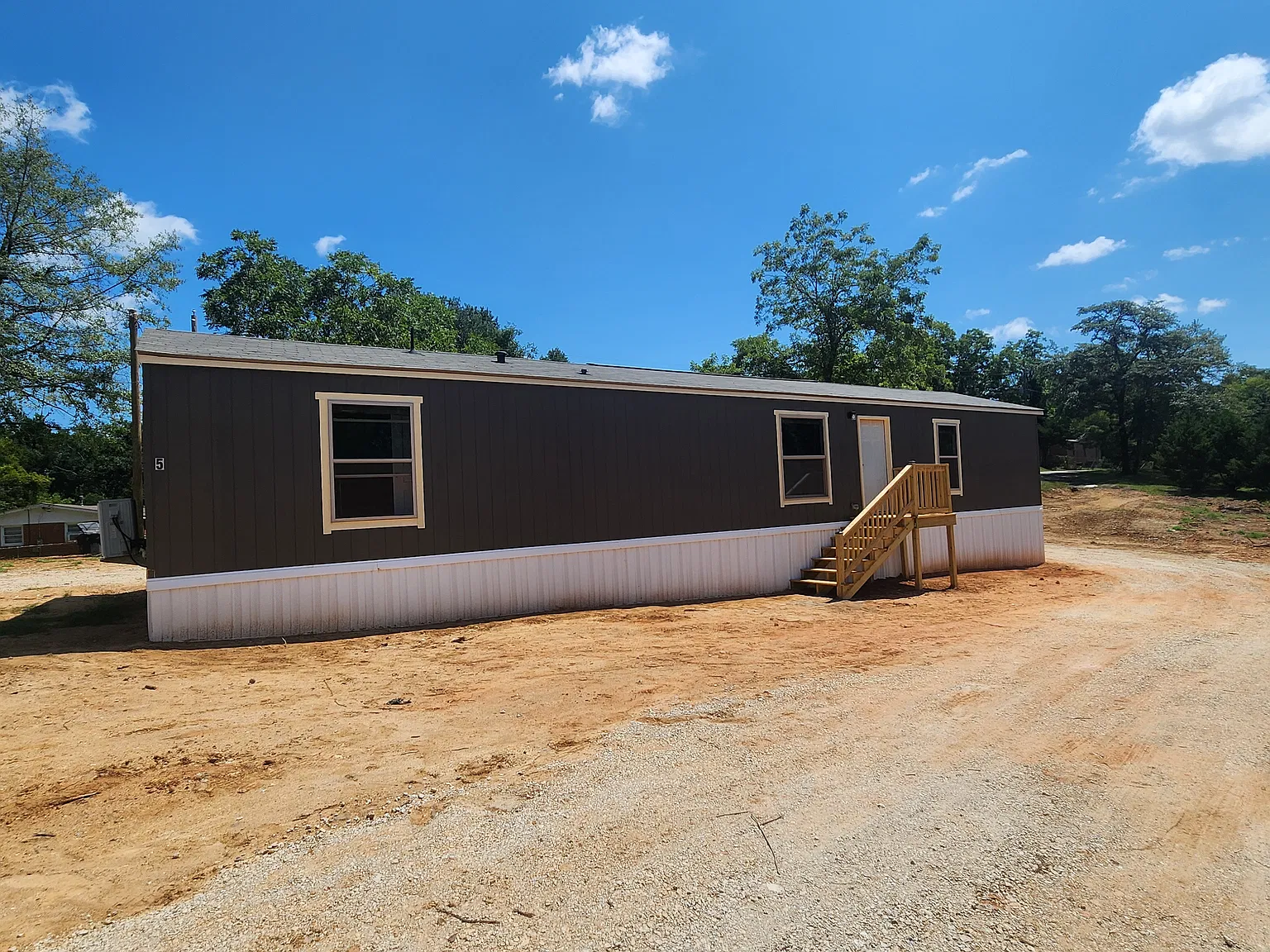 3 bed, 1024 sqft, $1,175 — Photo 3