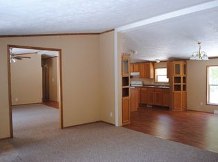 320 Hong Kong Rd, Pulaski, NY 13142