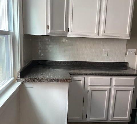 2nd image of 10 Avery Ave #1