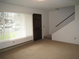 2350 Montello Ave, Hood River, OR