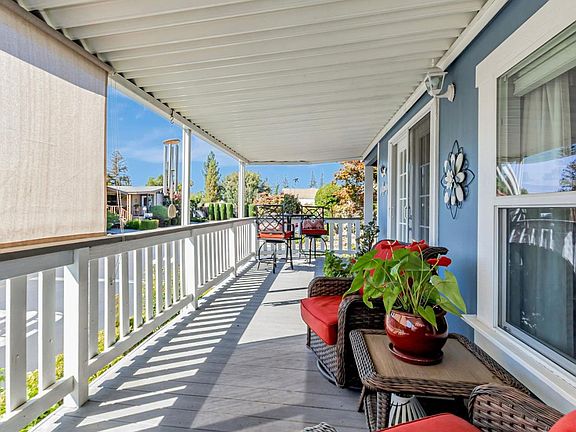 4th image of 854 Villa Teresa Way #854