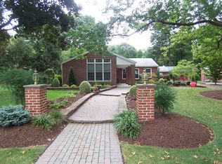 516 Hunters Ln, Oreland, PA 19075