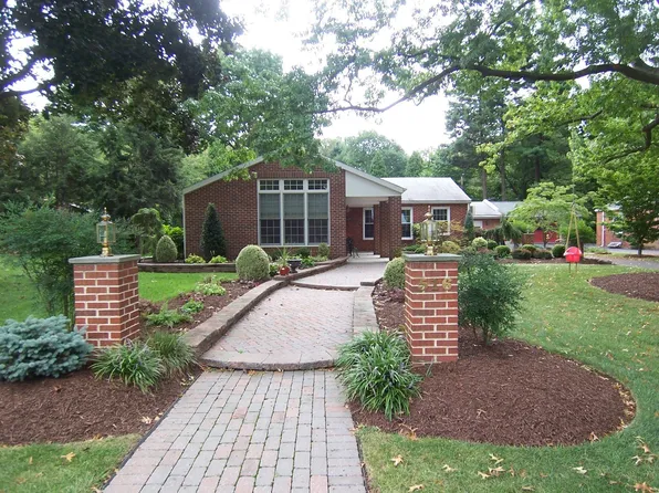516 Hunters Ln, Oreland, PA 19075