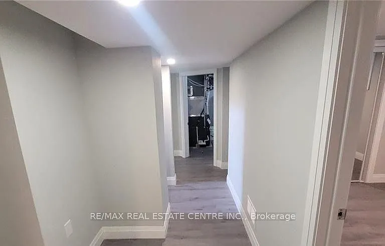 5 Orlanda Rd #BASEMENT — Photo 17