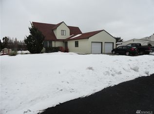336 3rd Ave SE, Ephrata, WA 98823