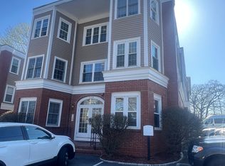 106 Blackstone Blvd APT 1, Providence, RI 02906